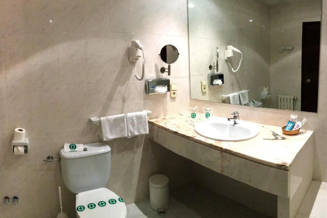Photo of Bathroom in Prats