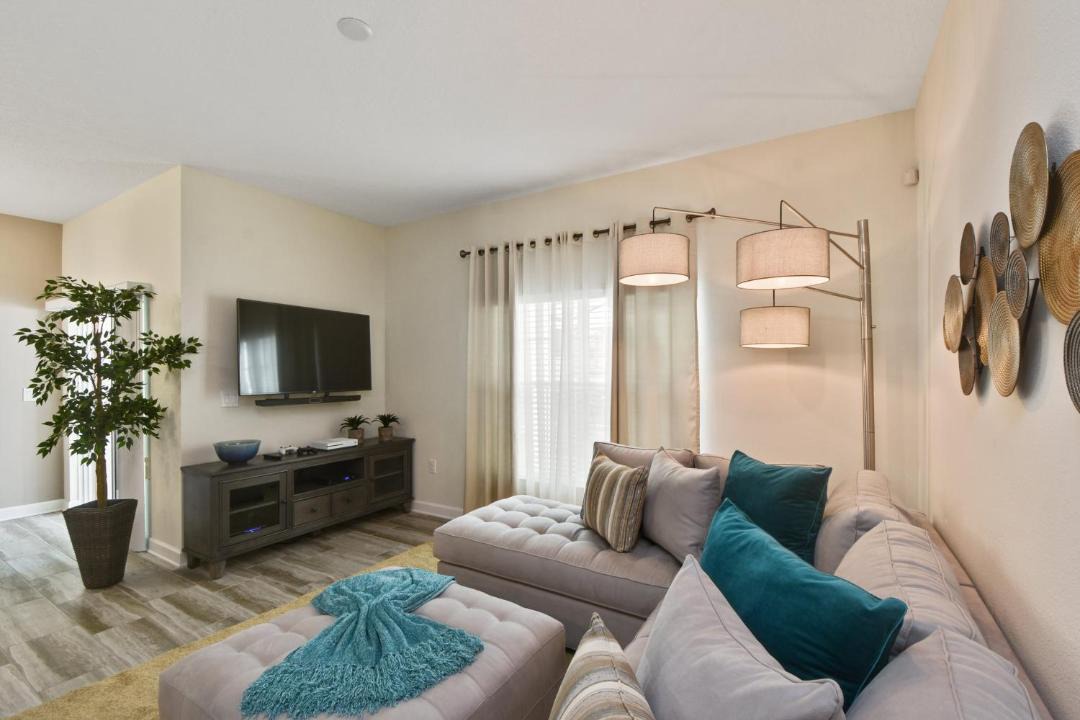 Photo of Livingroom in Davenport