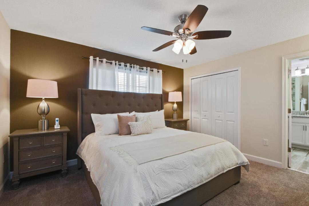 Photo of Bedroom in Davenport