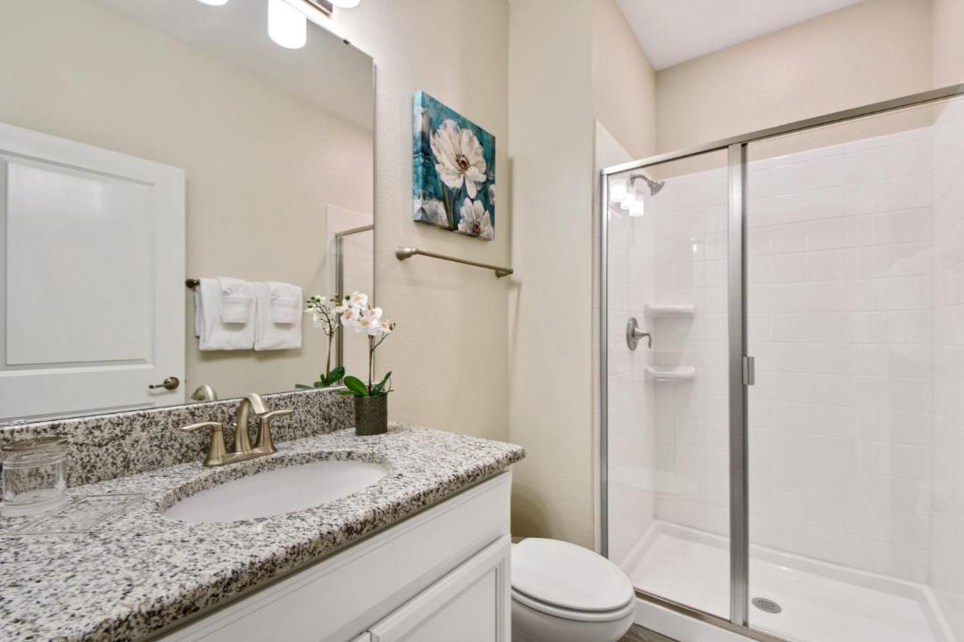 Photo of Bathroom in Davenport