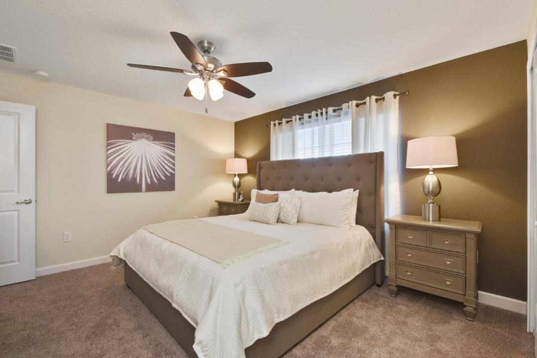 Photo of Bedroom in Davenport