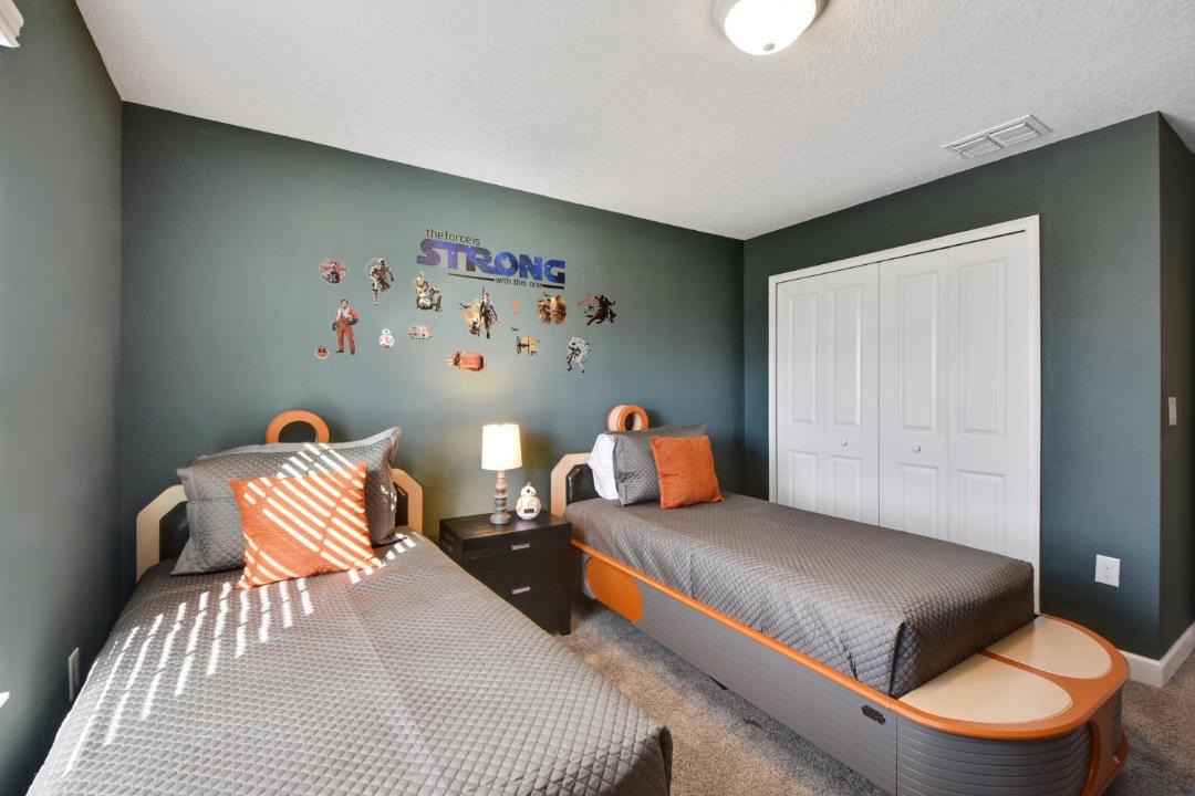 Photo of Others in Davenport