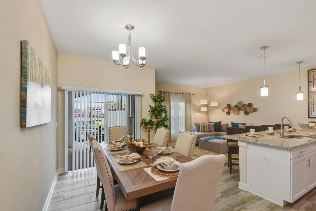 Photo of Livingroom in Davenport