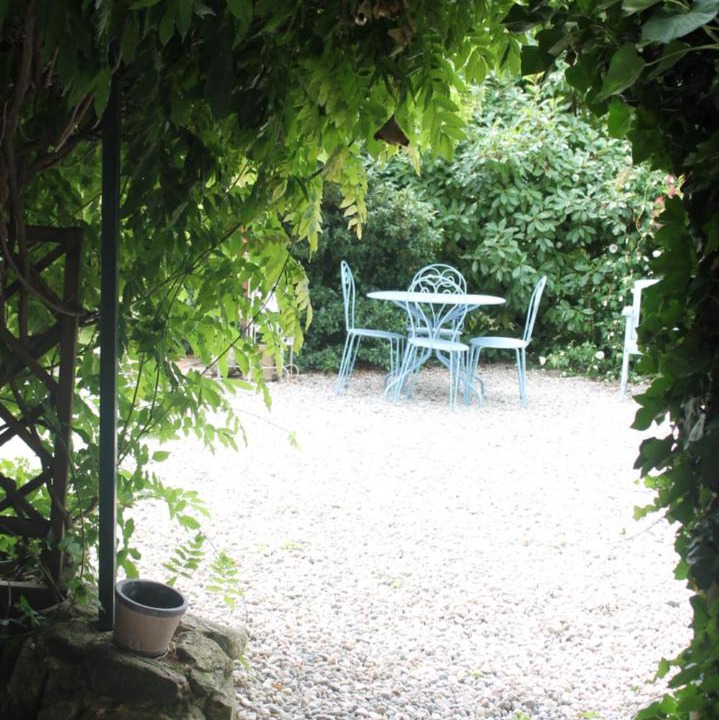 Photo of Others in Empurany