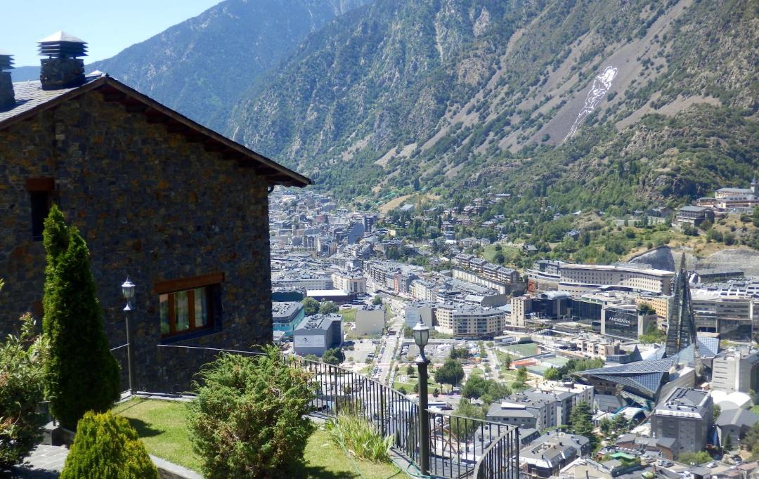 Photo of Buildings in Les Escaldes