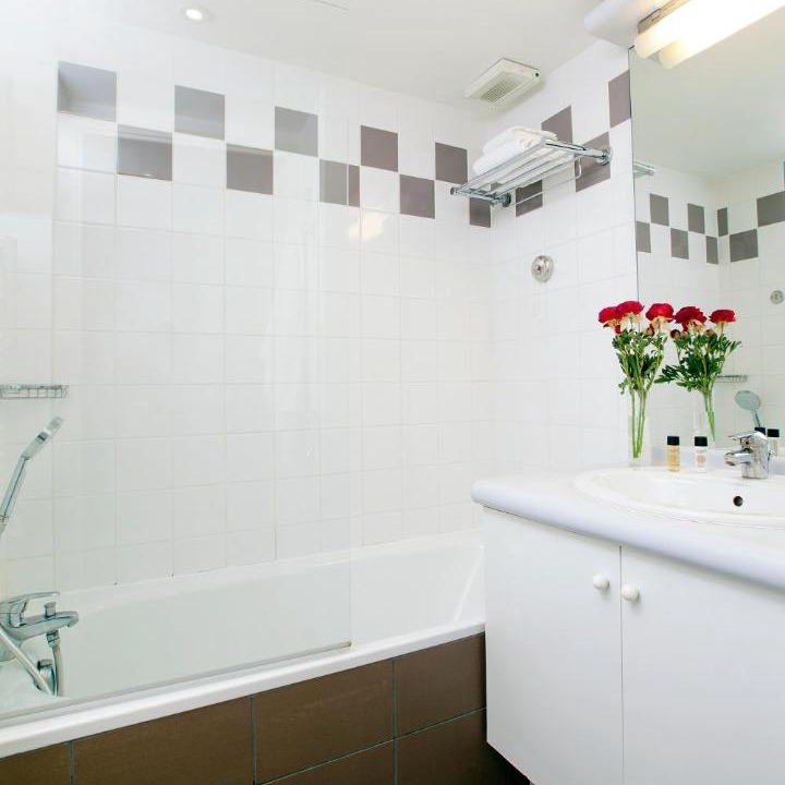 Photo of Bathroom in Nouvelle Ville