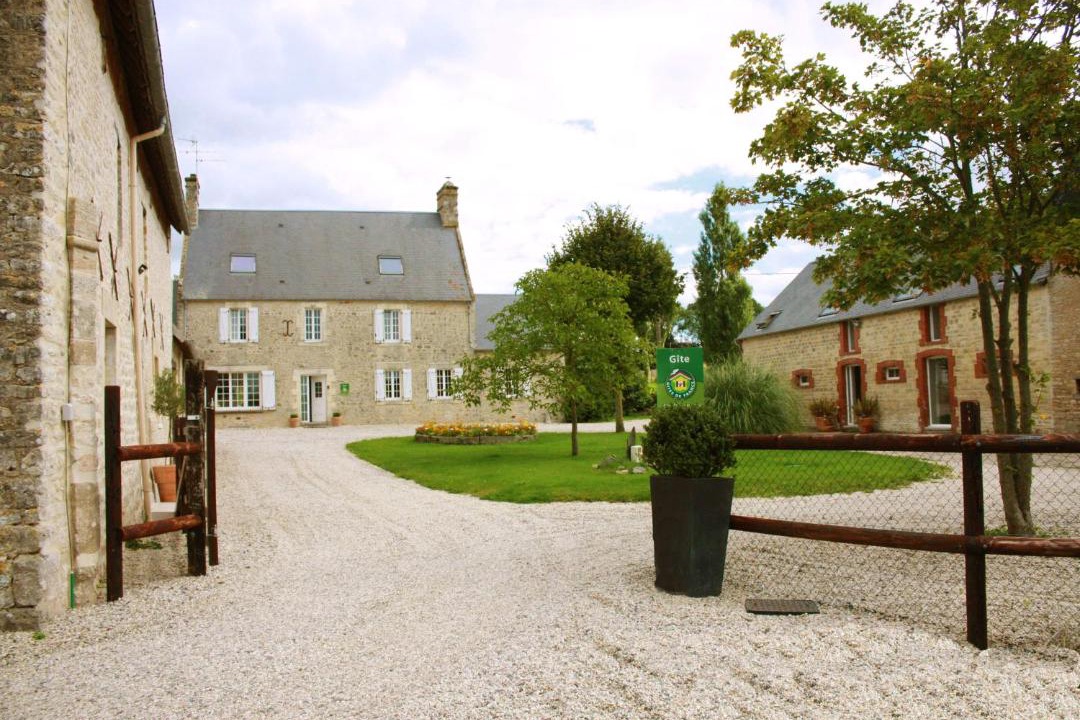 Photo of Others in Isigny-sur-Mer
