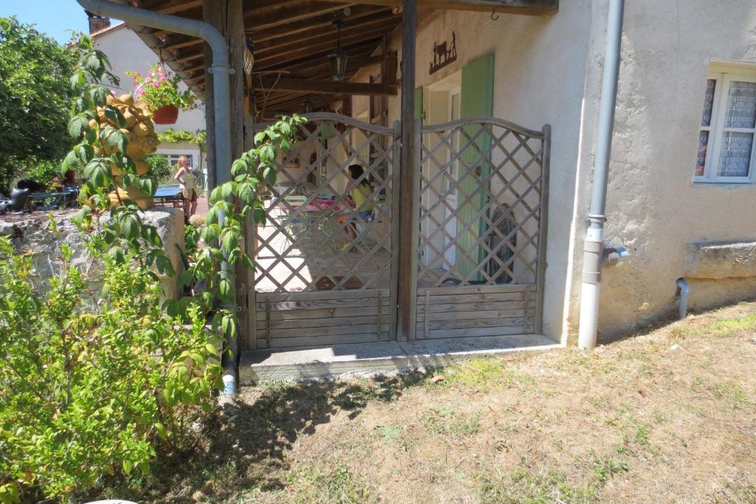 Photo of Others in Cercles