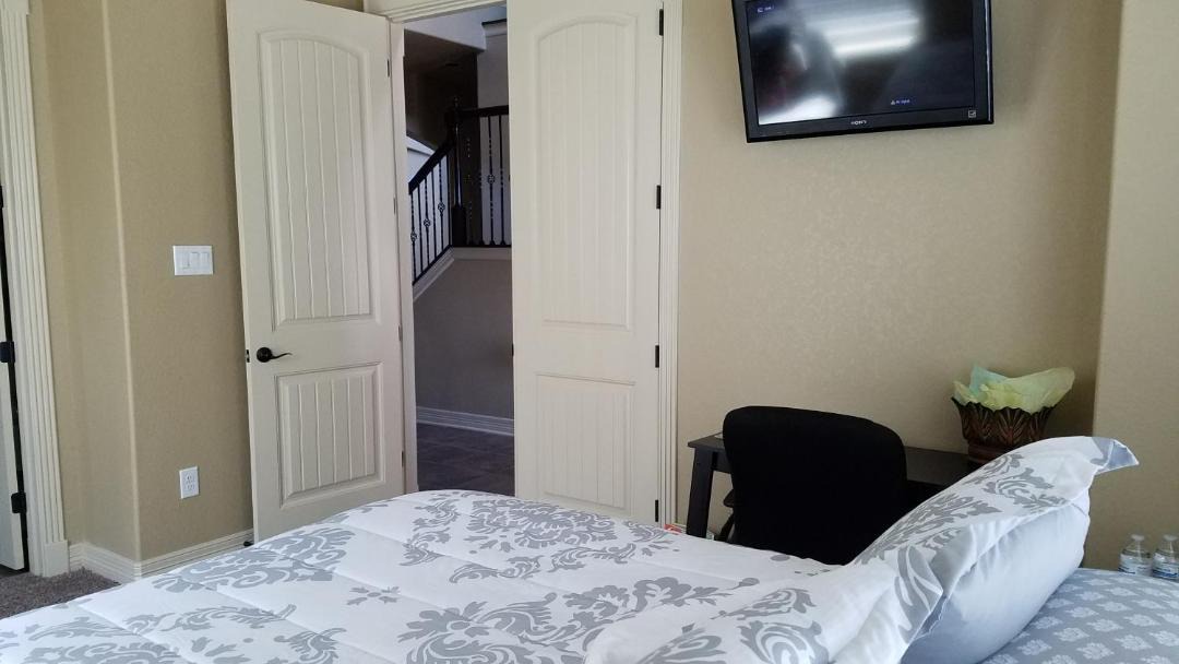 Photo of Bedroom in Medina Valley