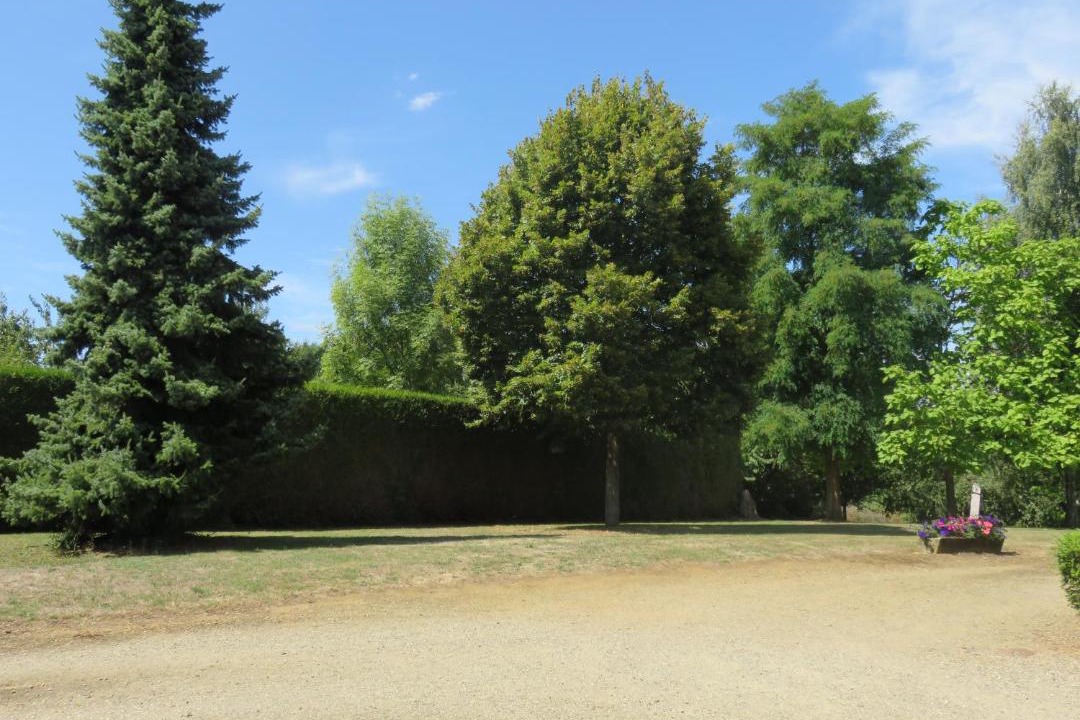 Photo of Others in Moitron-sur-Sarthe