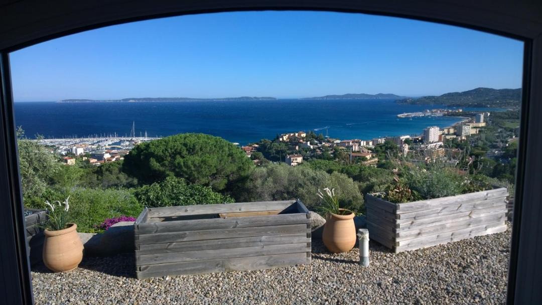 Photo of Patio Balcony in Le Lavandou
