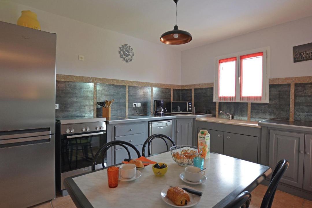 Photo of Kitchen in Saint-Victor-de-Malcap