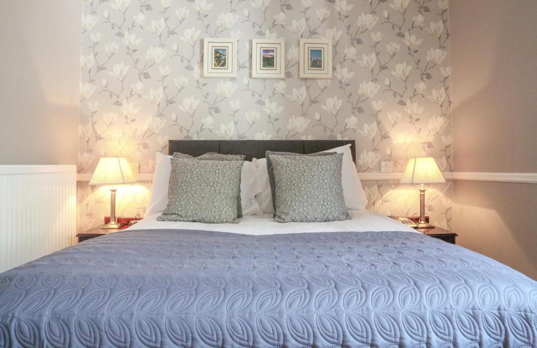 Photo of Bedroom in Pontypridd