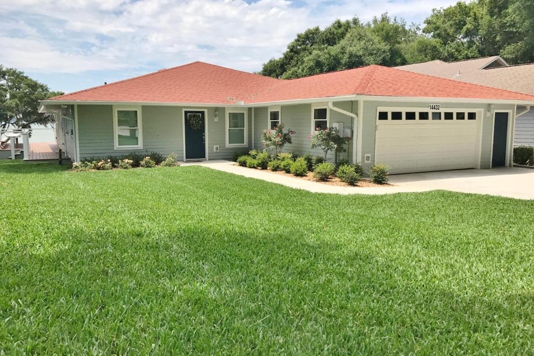 Photo of Others in Eastlake Weir