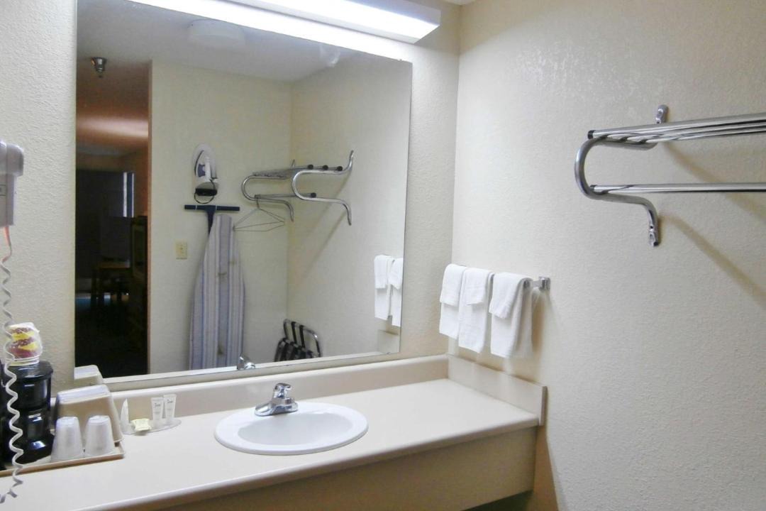 Photo of Others in Dawson