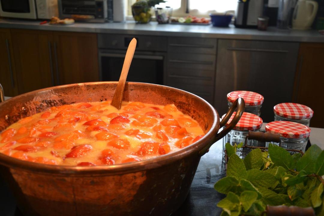 Photo of Others in Mesland