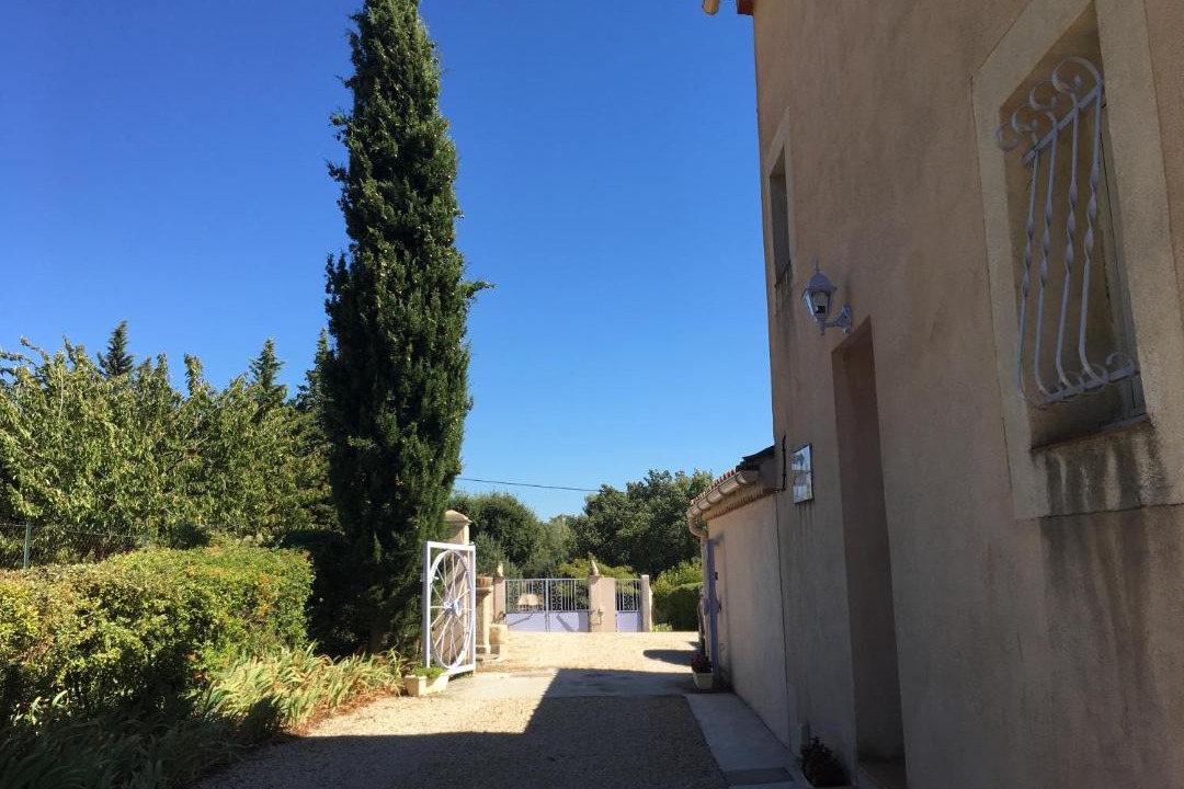 Photo of Buildings in Ansouis