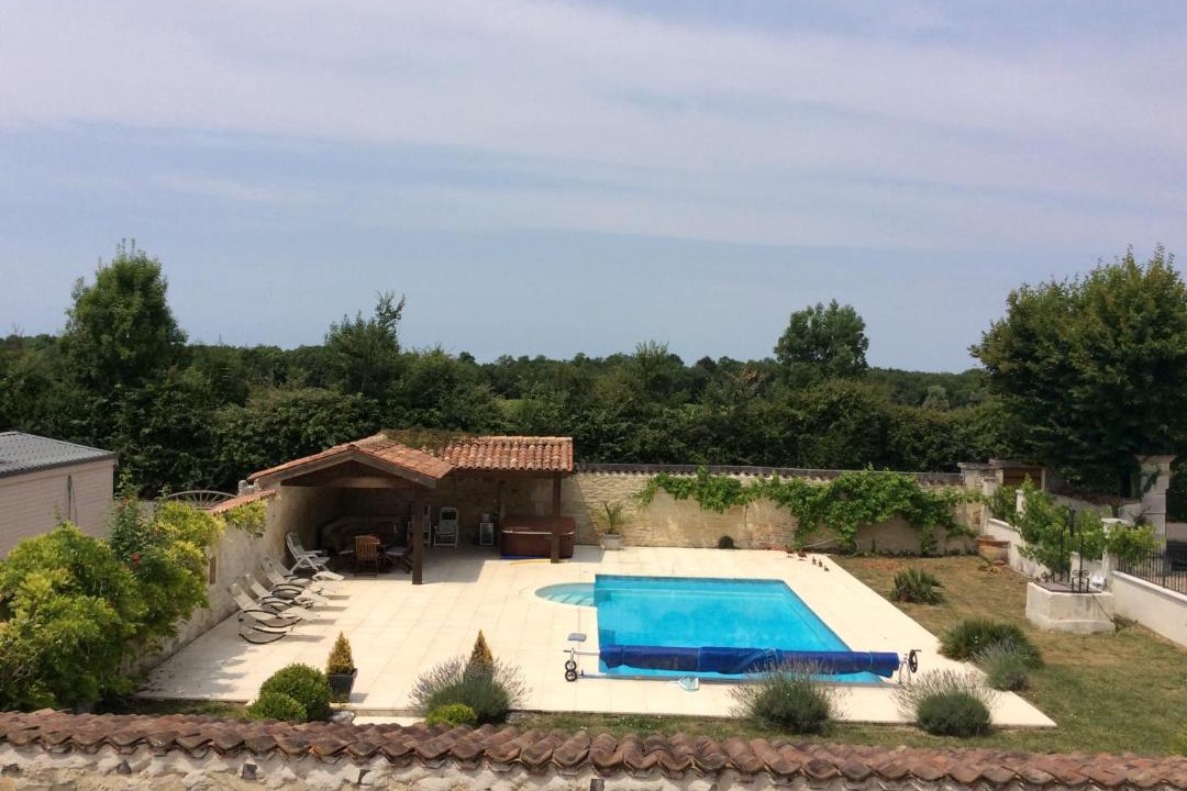 Photo of Outdoor in Breville