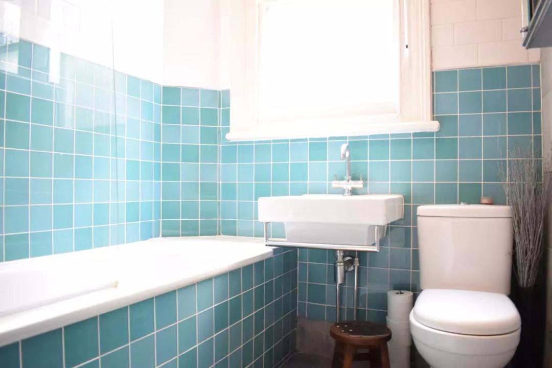 Photo of Bathroom in Askew