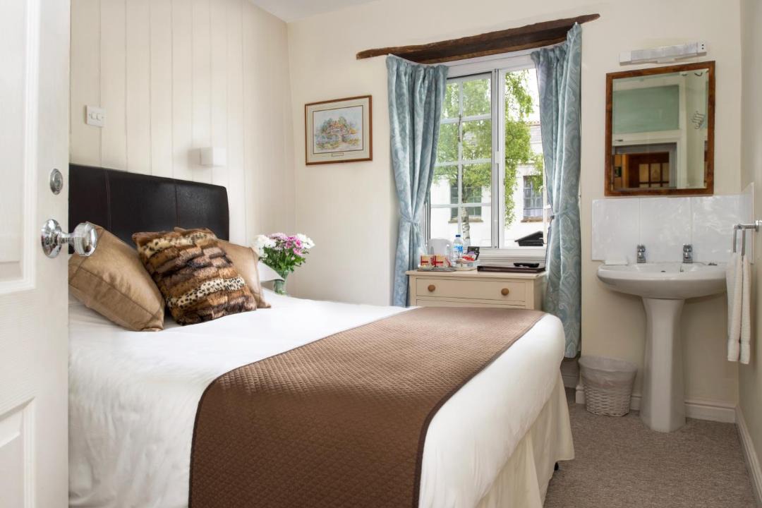 Photo of Others in Chard