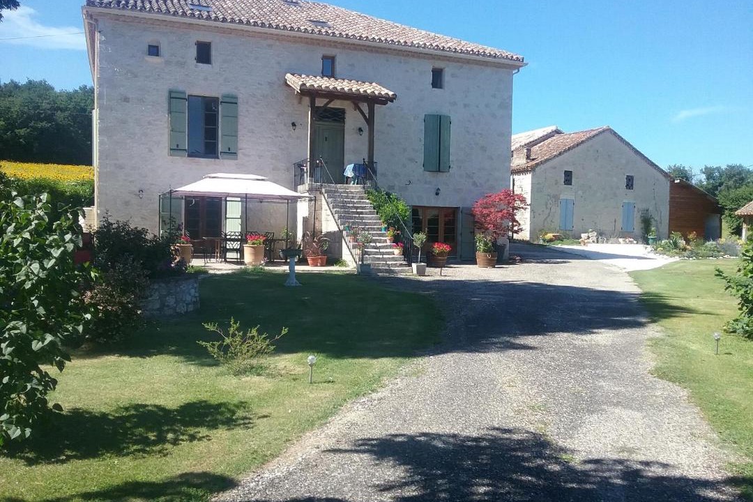 Photo of Buildings in Tayrac