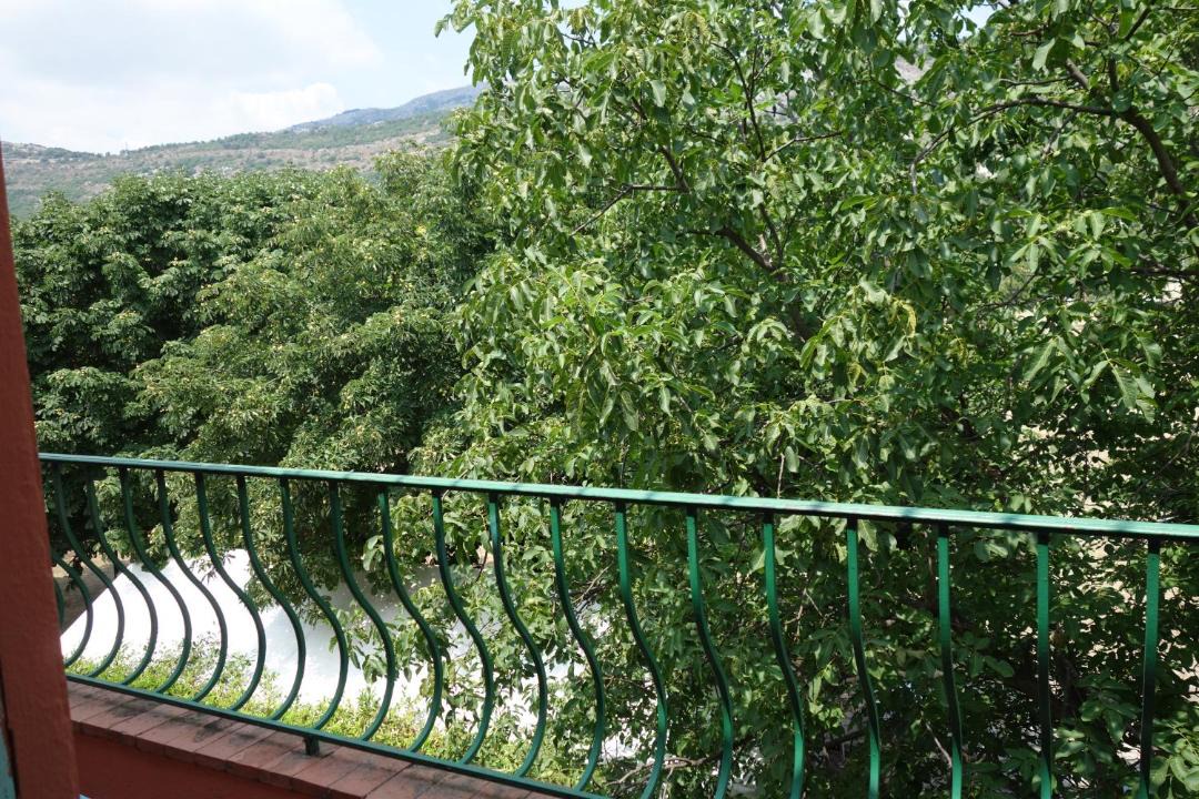 Photo of Patio Balcony in Saint-Vallier-de-Thiey