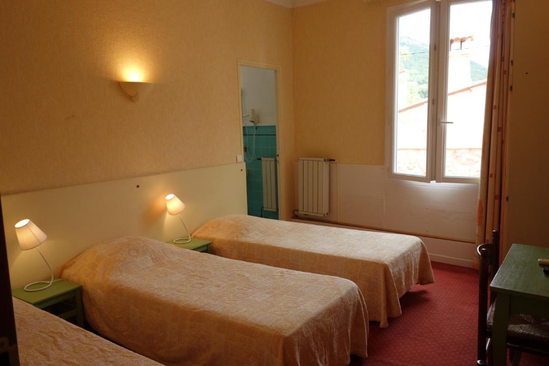 Photo of Bedroom in Saint-Vallier-de-Thiey