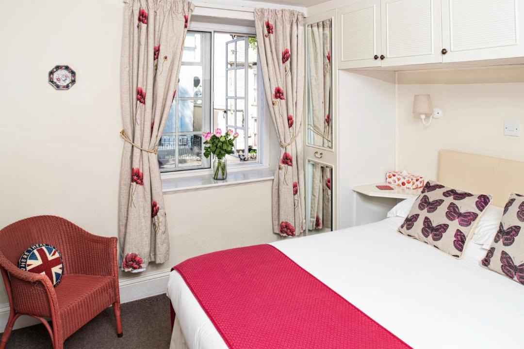 Photo of Others in Chard