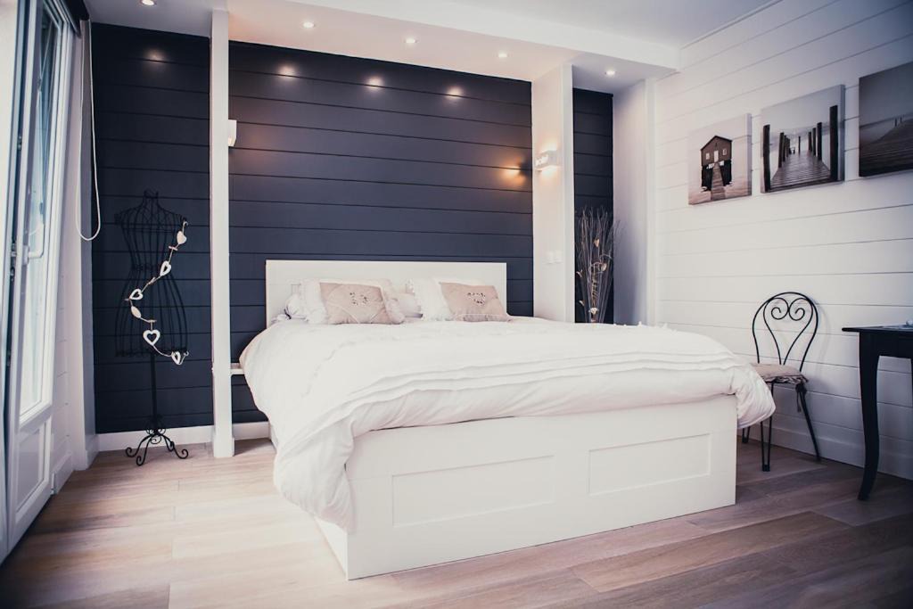 Photo of Others in Groffliers