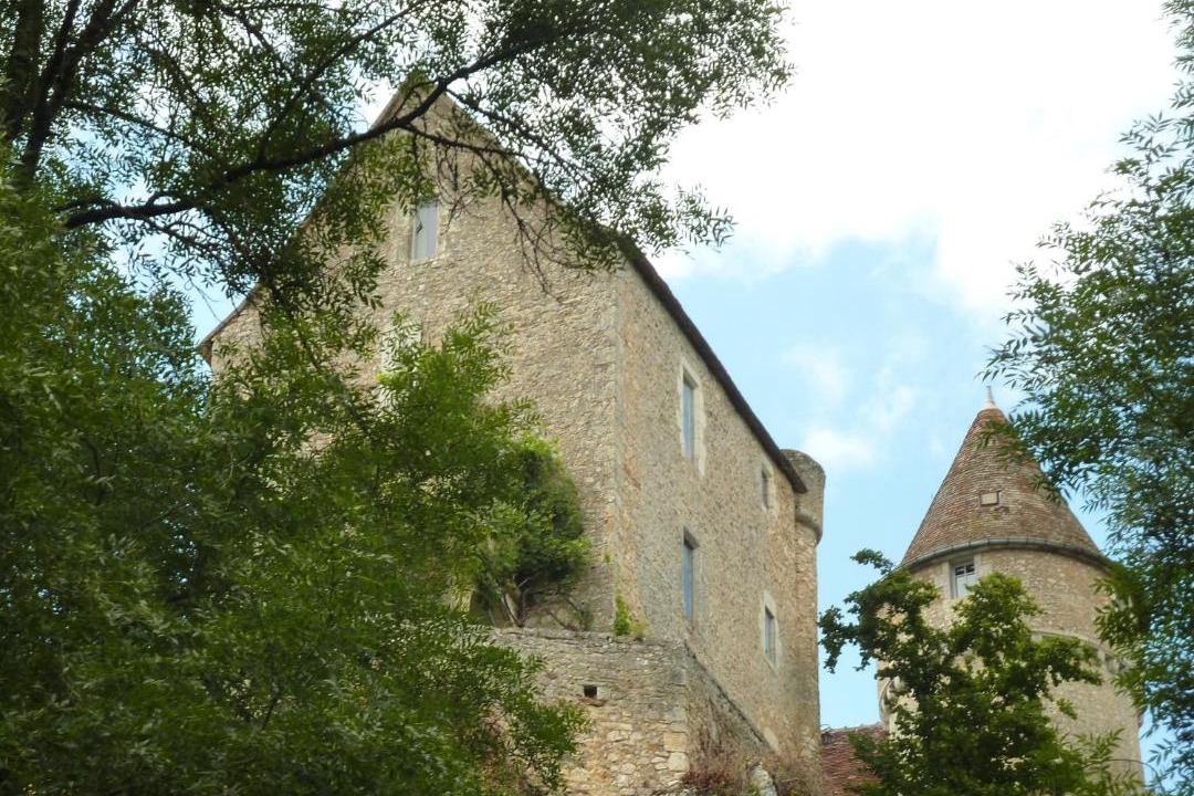 Photo of Buildings in Lurais