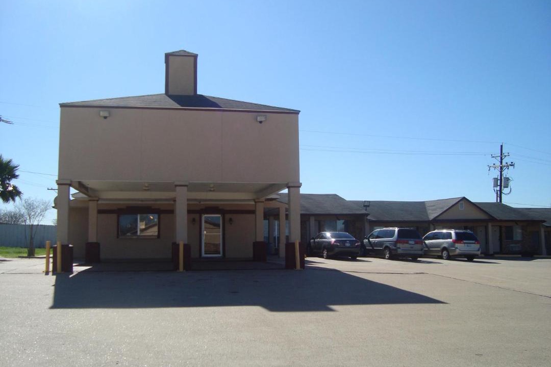 Photo of Others in Navasota