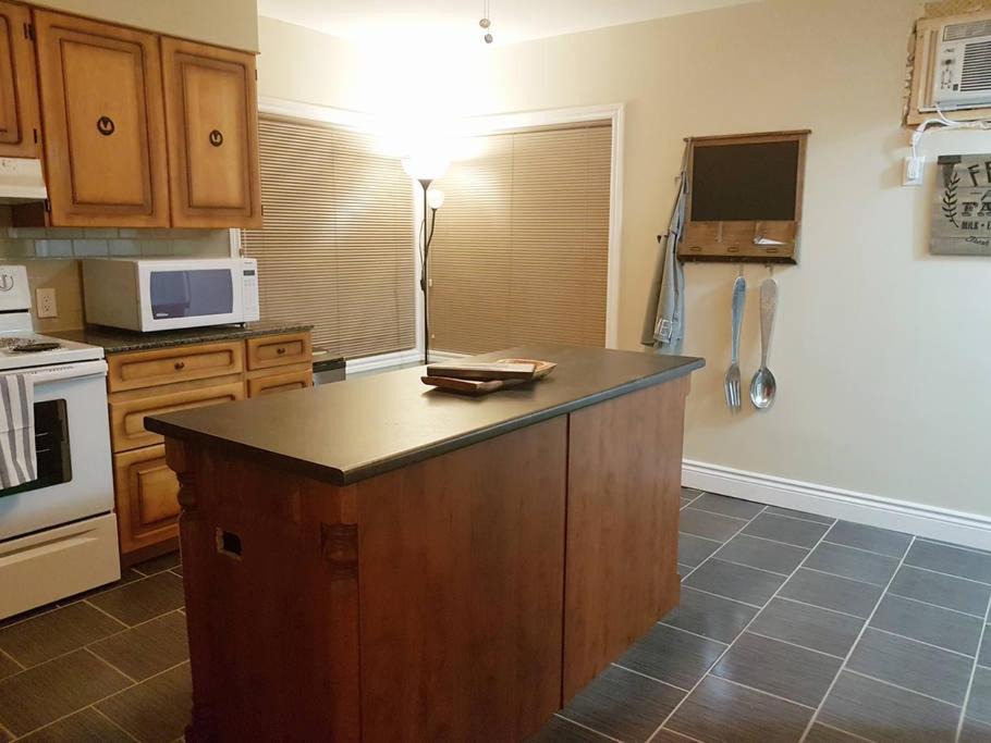 Photo of Others in Downtown Gatineau