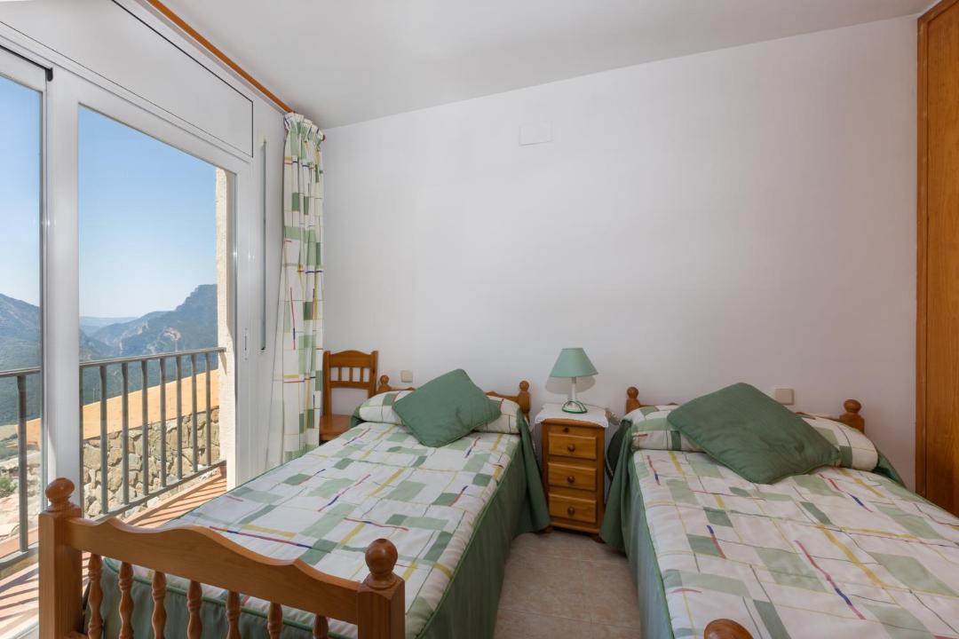 Photo of Bedroom in Llimiana