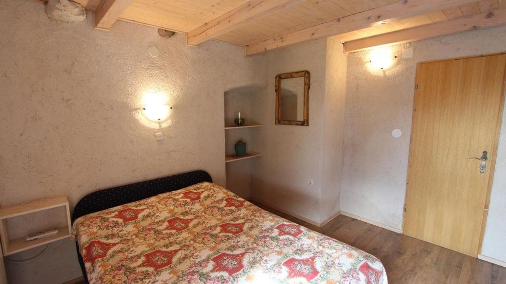 Photo of Bedroom in Sveti Vid-Miholjice