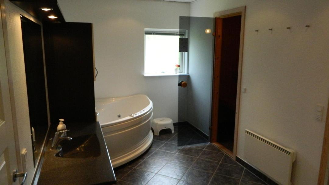 Photo of Bathroom in Øer Strand