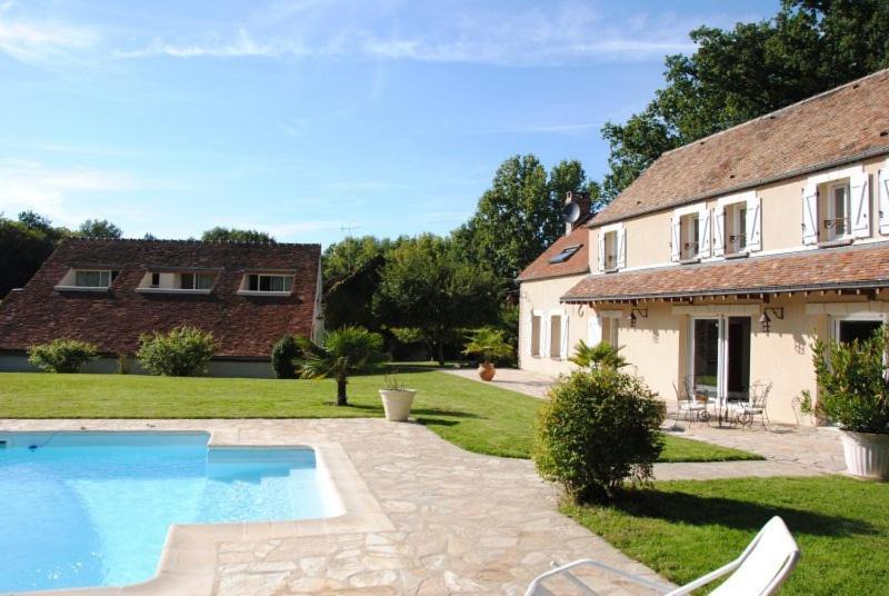 Photo of Others in Montacher-Villegardin