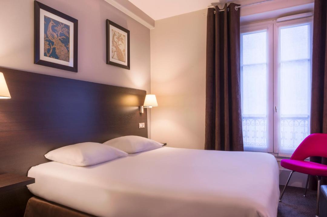 Photo of Bedroom in Quartier de la Salpetriere