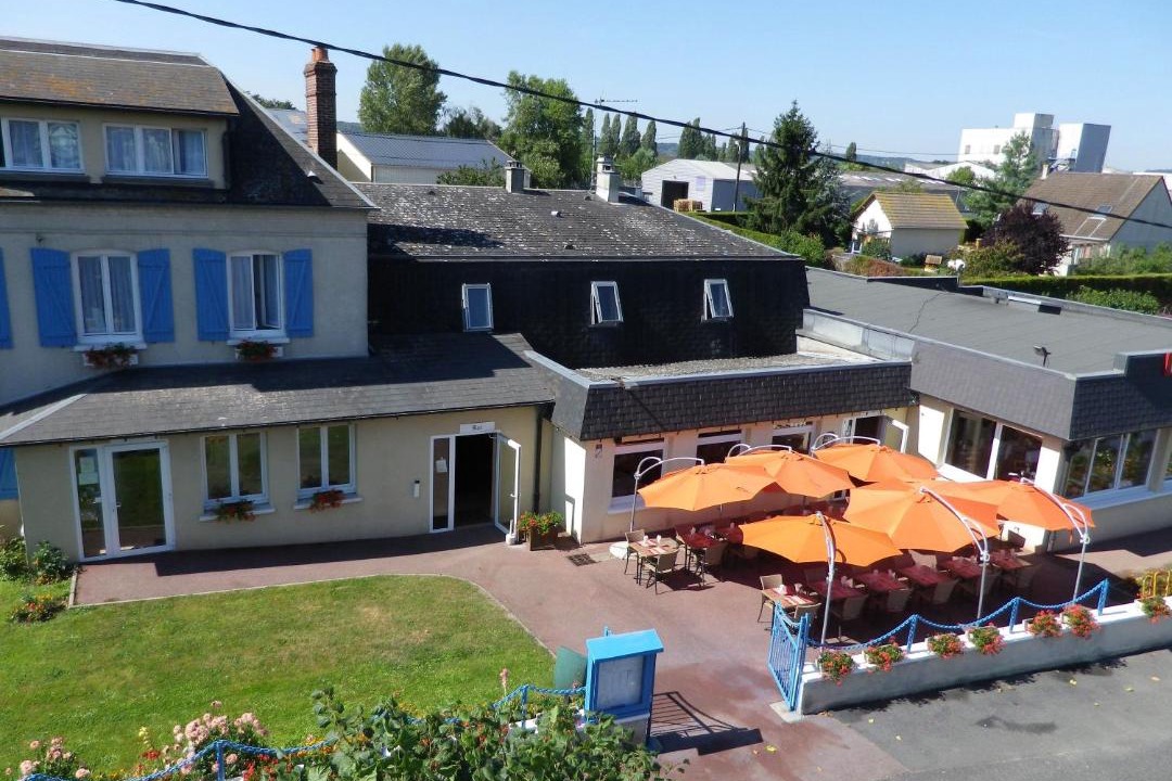 Photo of Buildings in Notre Dame de la Garenne