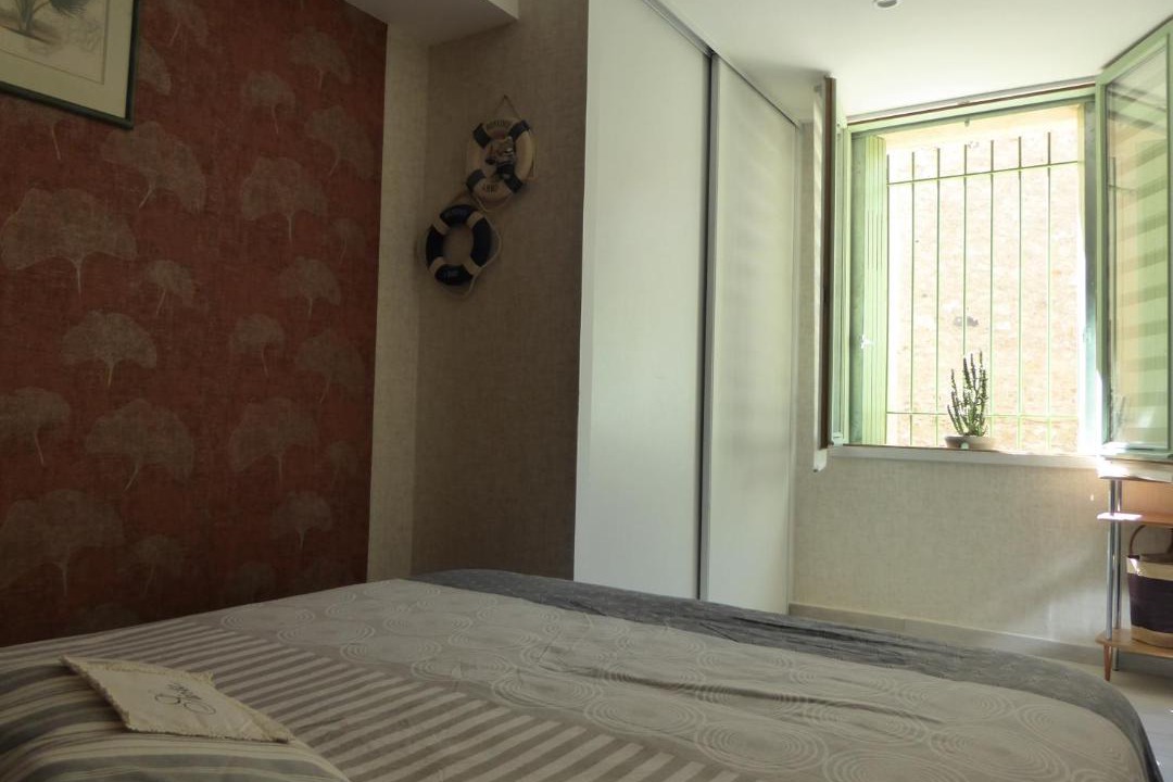 Photo of Others in Serignan