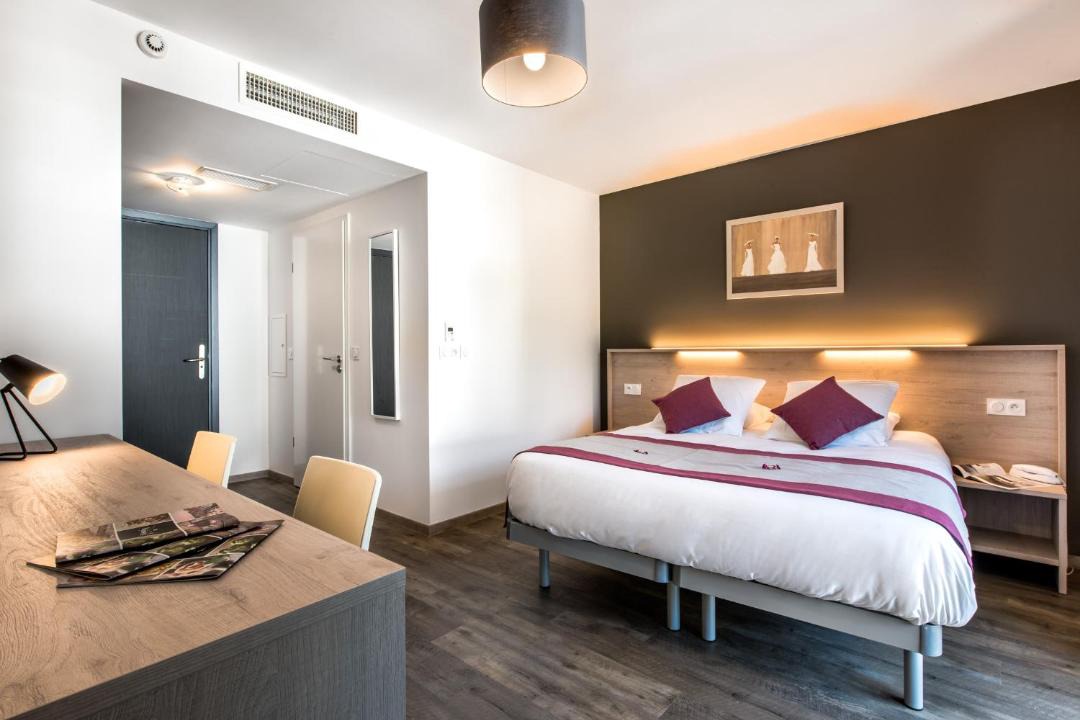 Photo of Bedroom in Gex