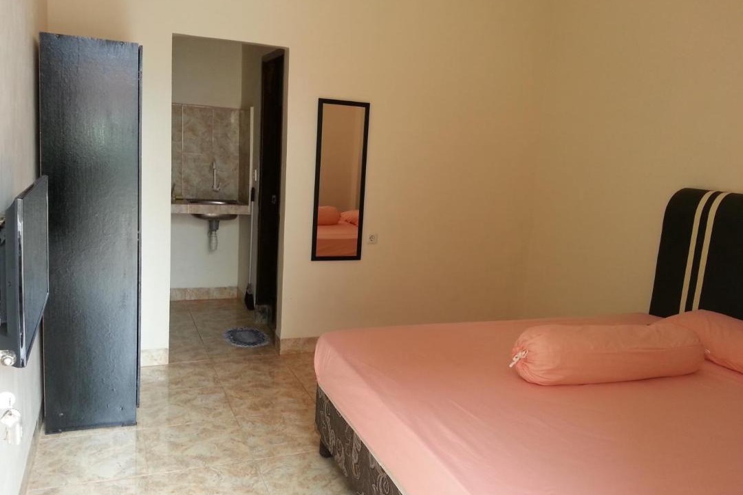 Photo of Others in Tetebatu