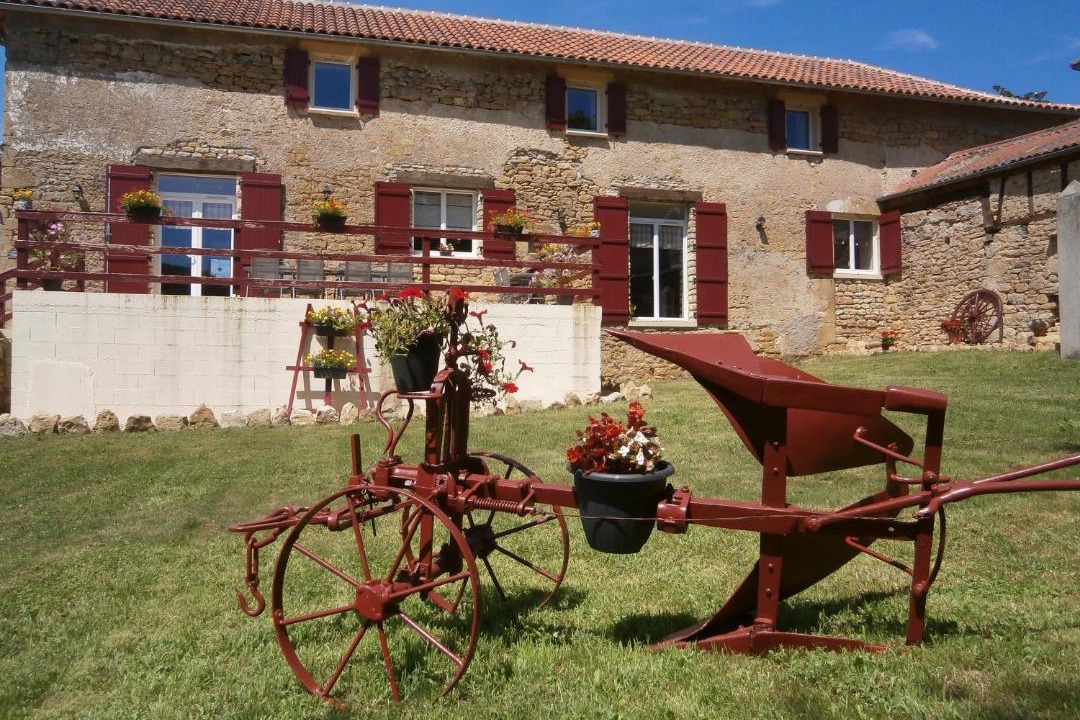 Photo of Others in Saint-Medard-de-Presque