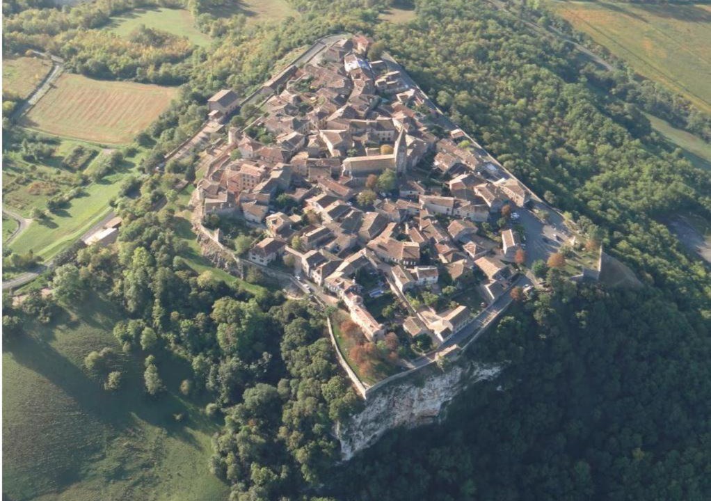 Photo of Buildings in Puycelci