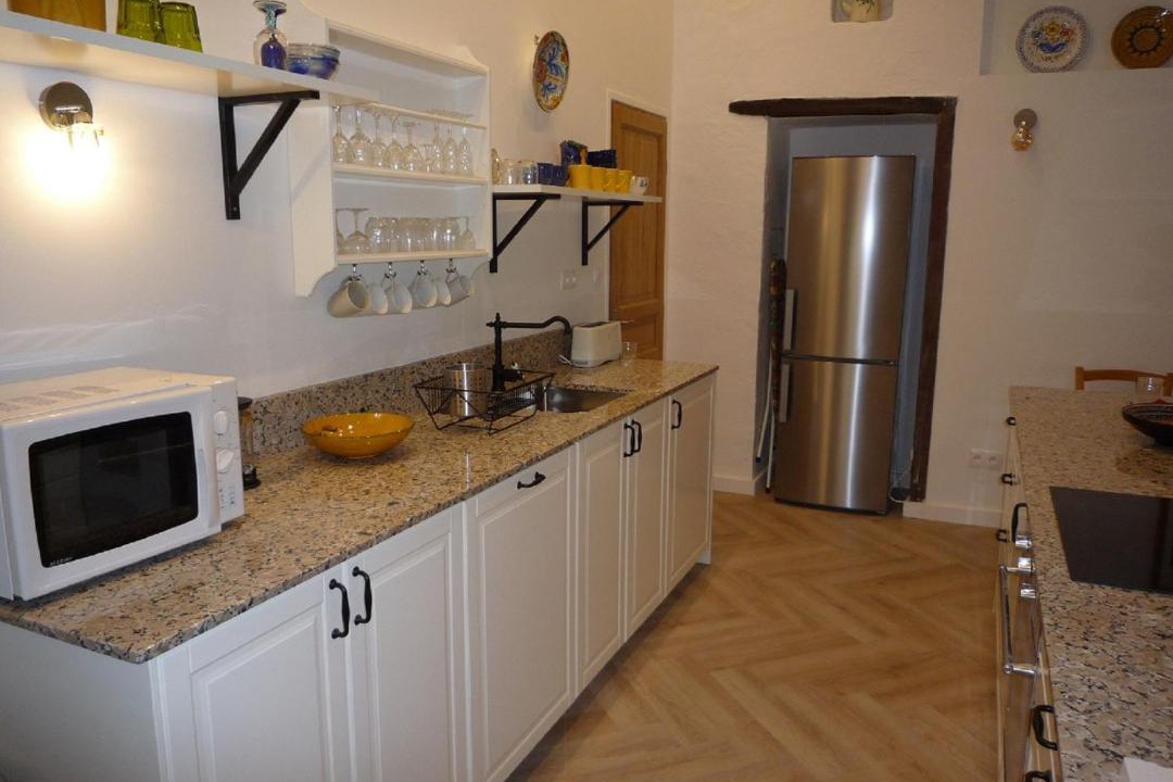 Photo of Kitchen in Reynes
