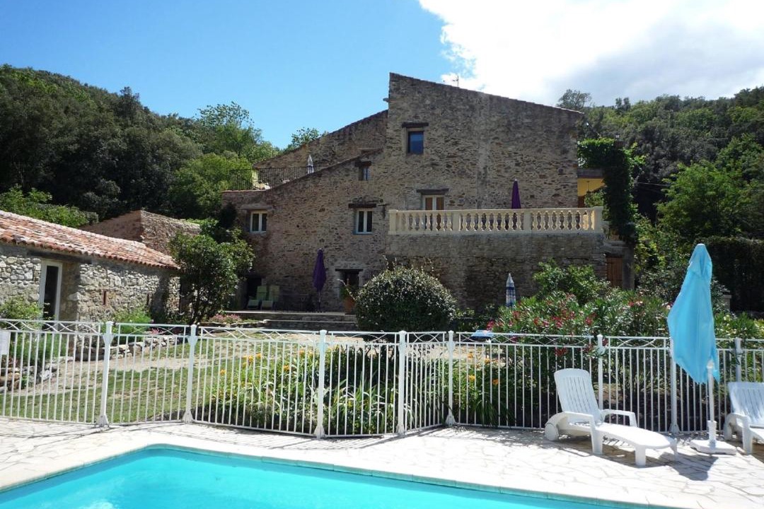 Photo of Outdoor in Reynes