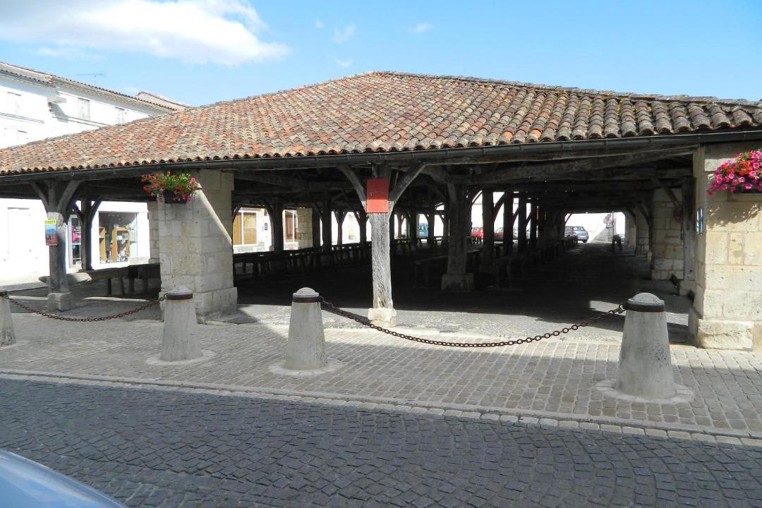 Photo of Others in Cozes