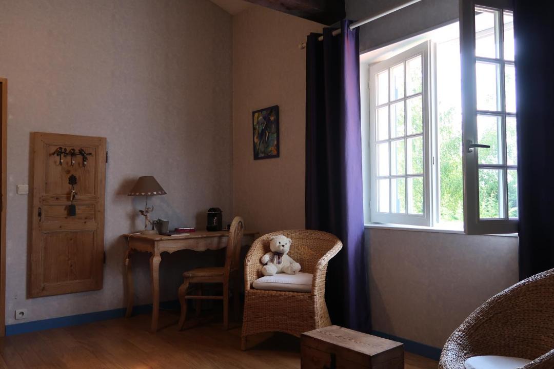 Photo of Others in Civrieux