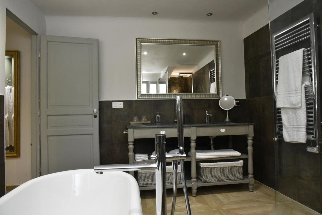 Photo of Others in Ansouis