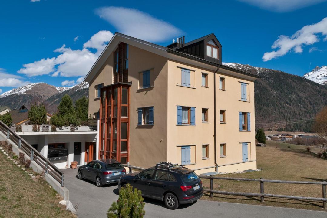 Photo of Others in Samedan