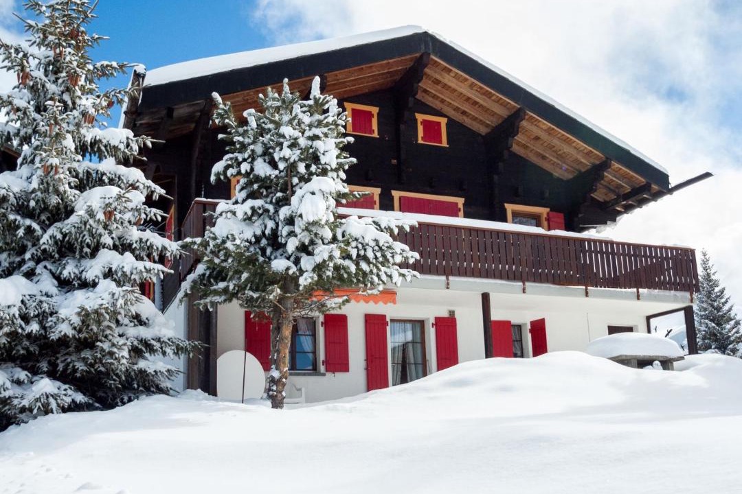 Photo of Buildings in Rosswald